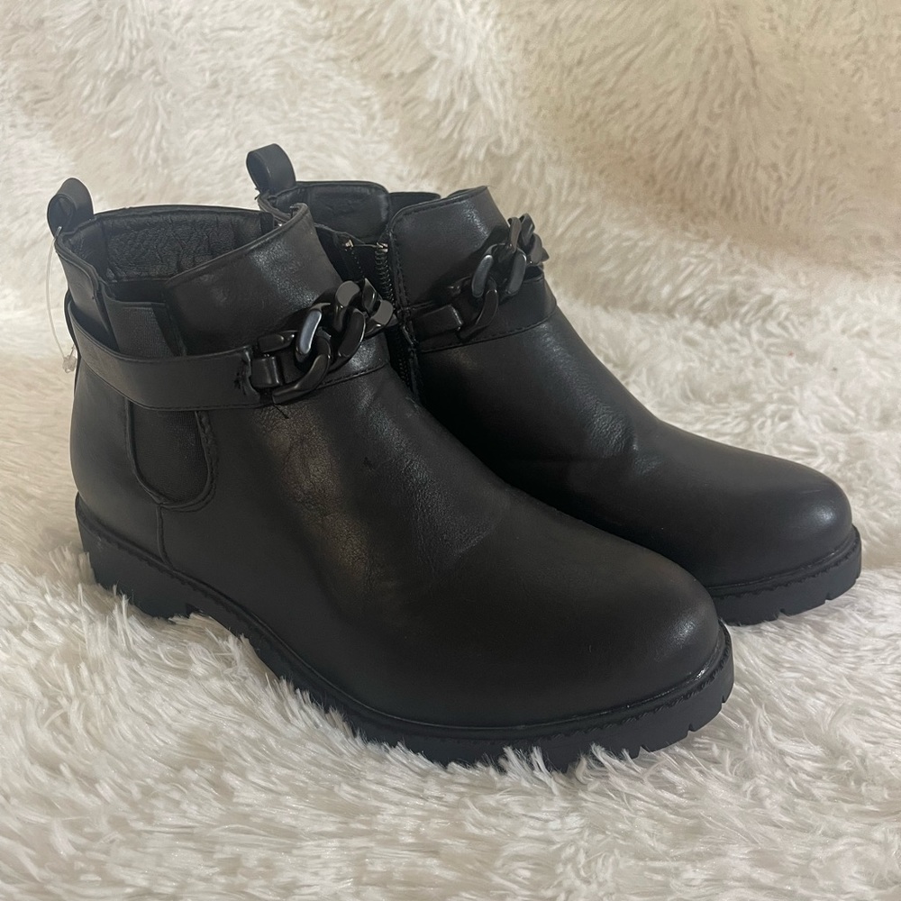 cute chunky black boots